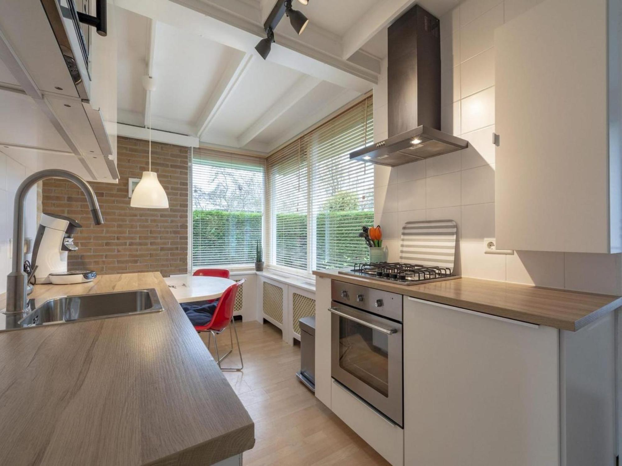 Attractive Holiday Home Close To Beach Sint Maartensvlotbrug Exterior foto